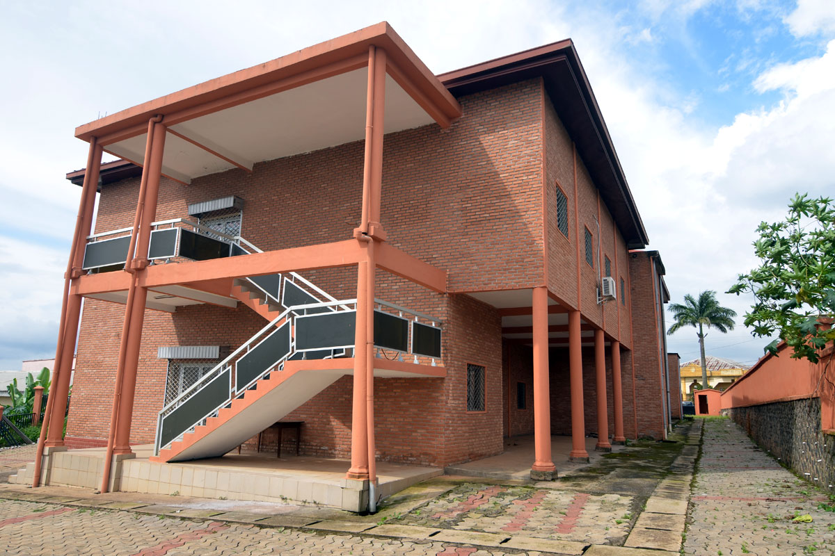 North West Regional Assembly and the House of Chiefs, designed with burnt clay bricks from Aurora